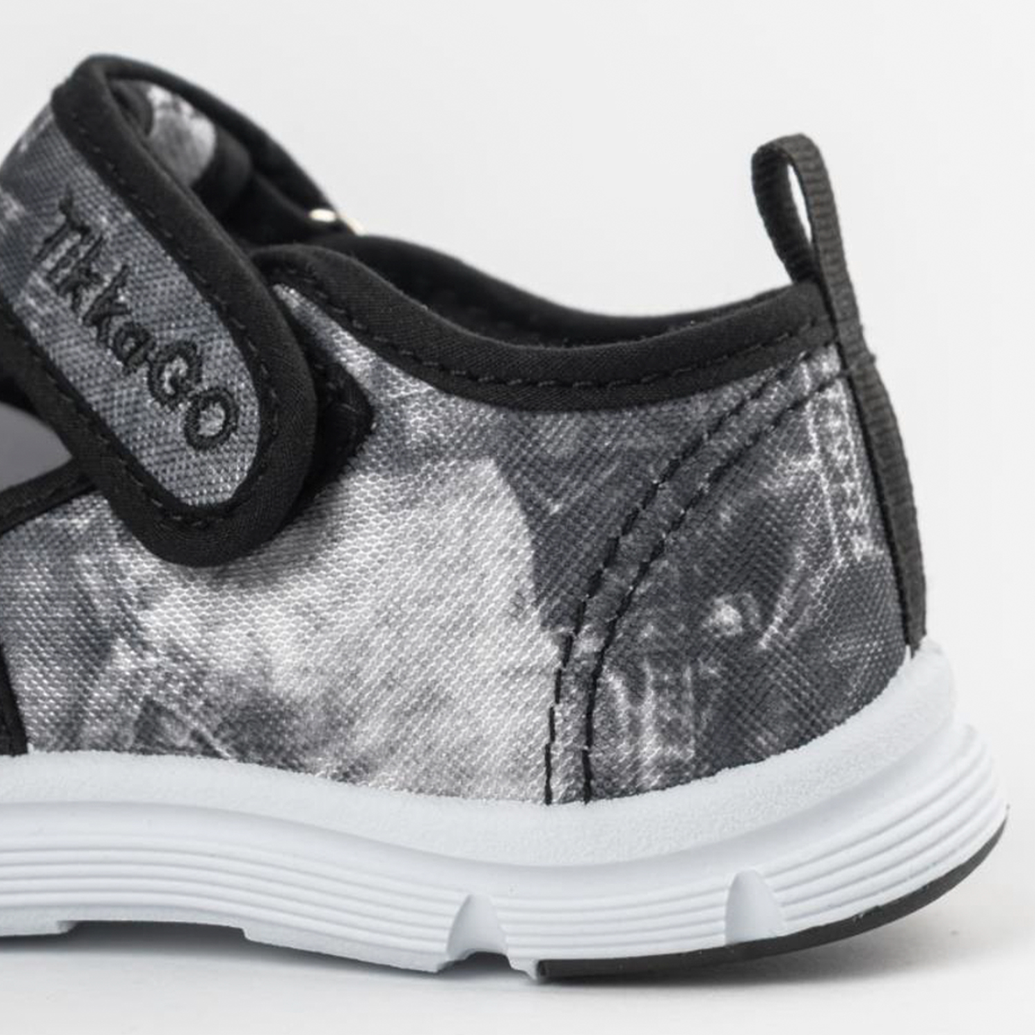 Сандалии TikkaGo 7T06_913-2_black-grey - фото 8