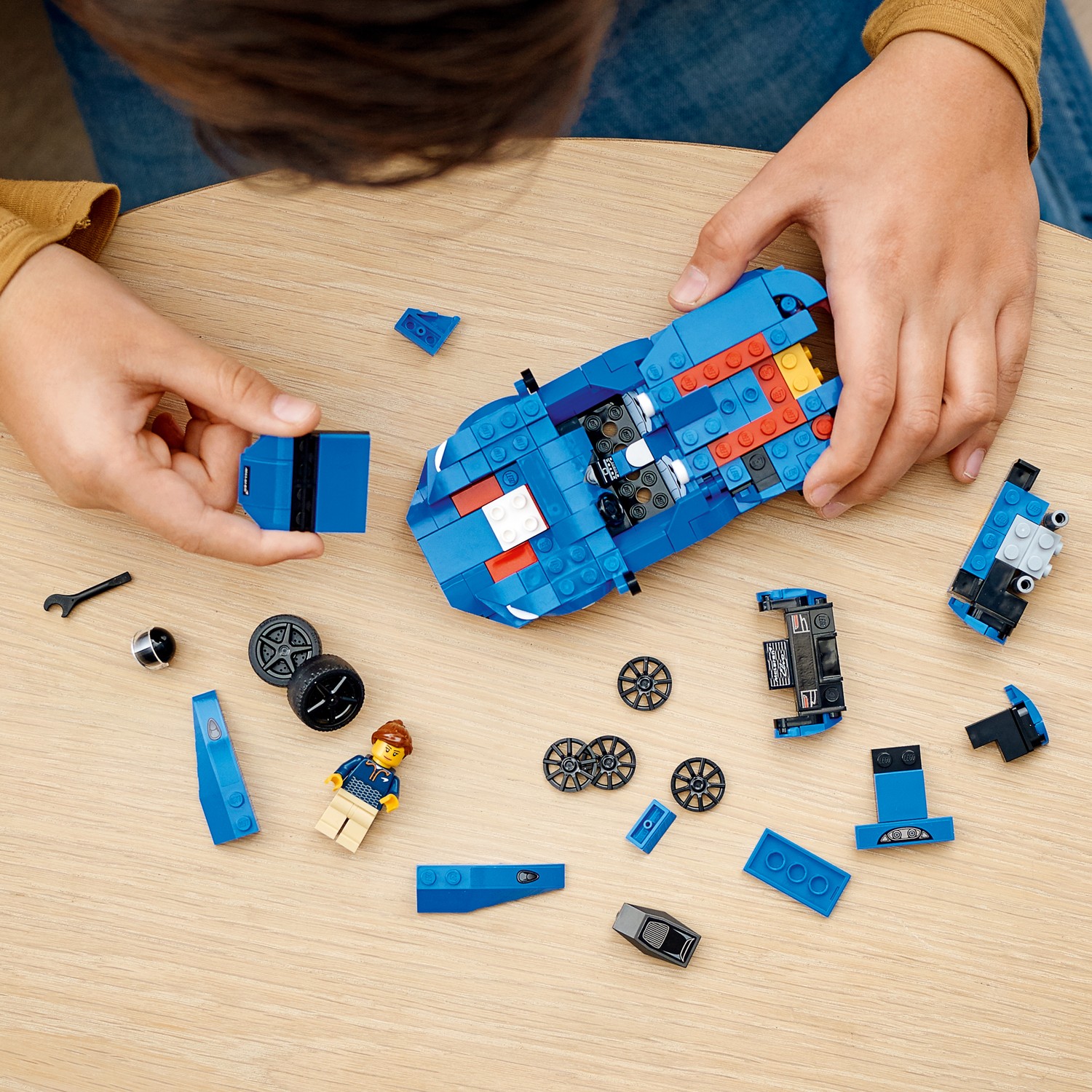 Конструктор LEGO Speed Champions McLaren Elva блочный - фото 9