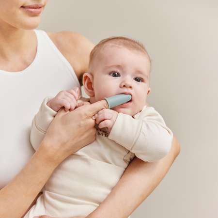 Зубная щетка на палец Happy Baby