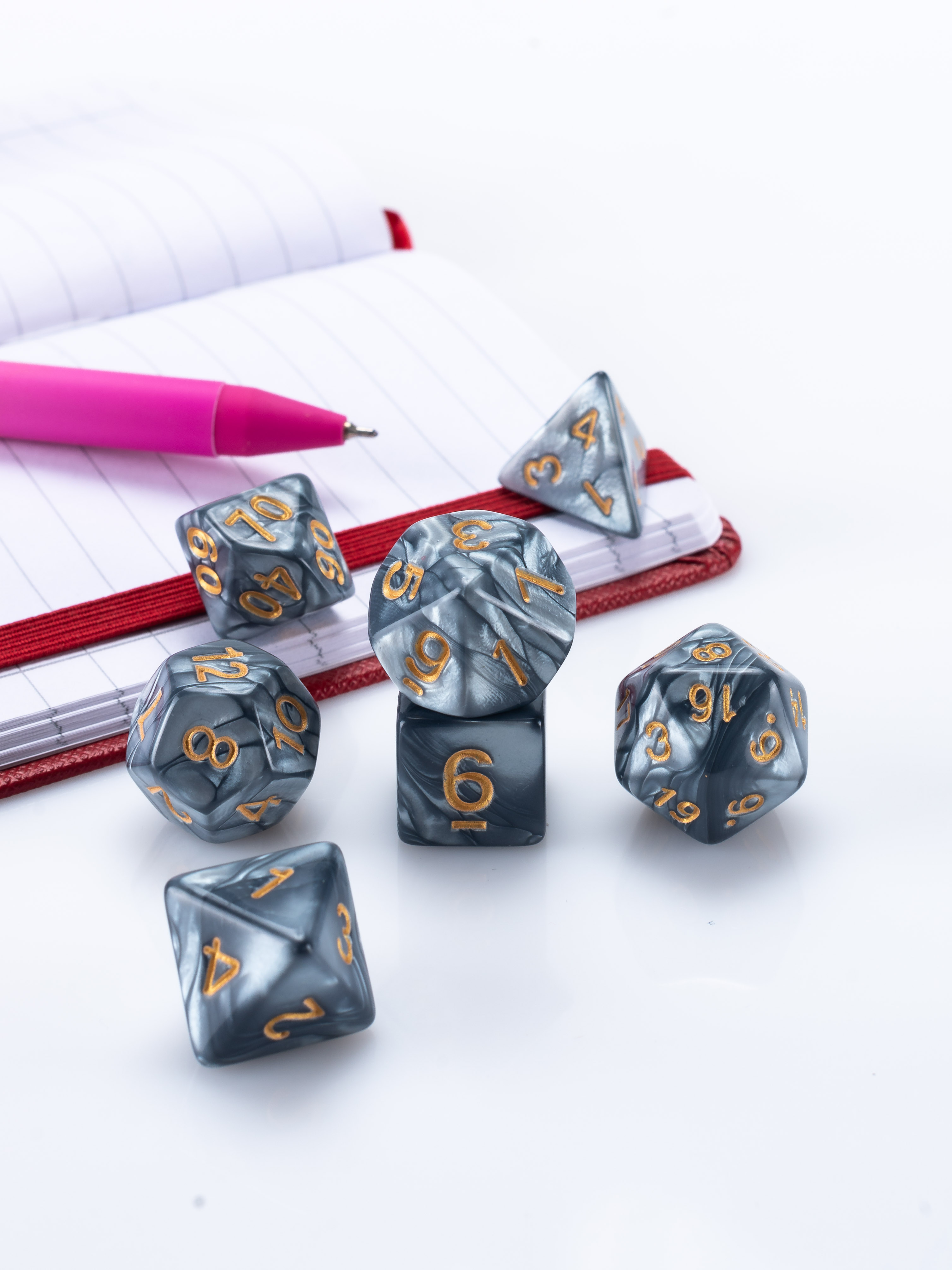 Настольная игра SHADOWOLF Кубики для D&D - фото 1