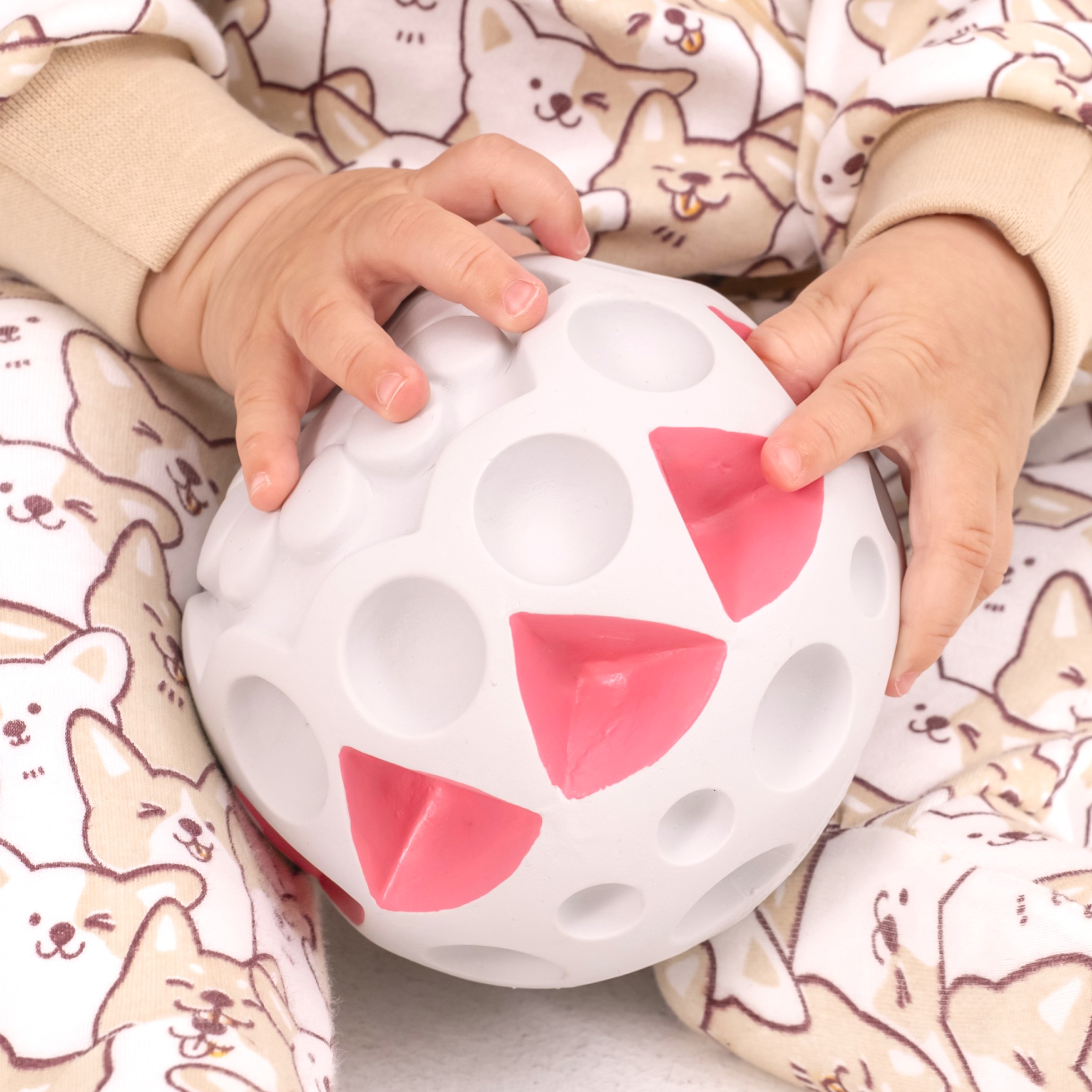 Игрушка Uviton мяч развивающий для малышей 12см - фото 2