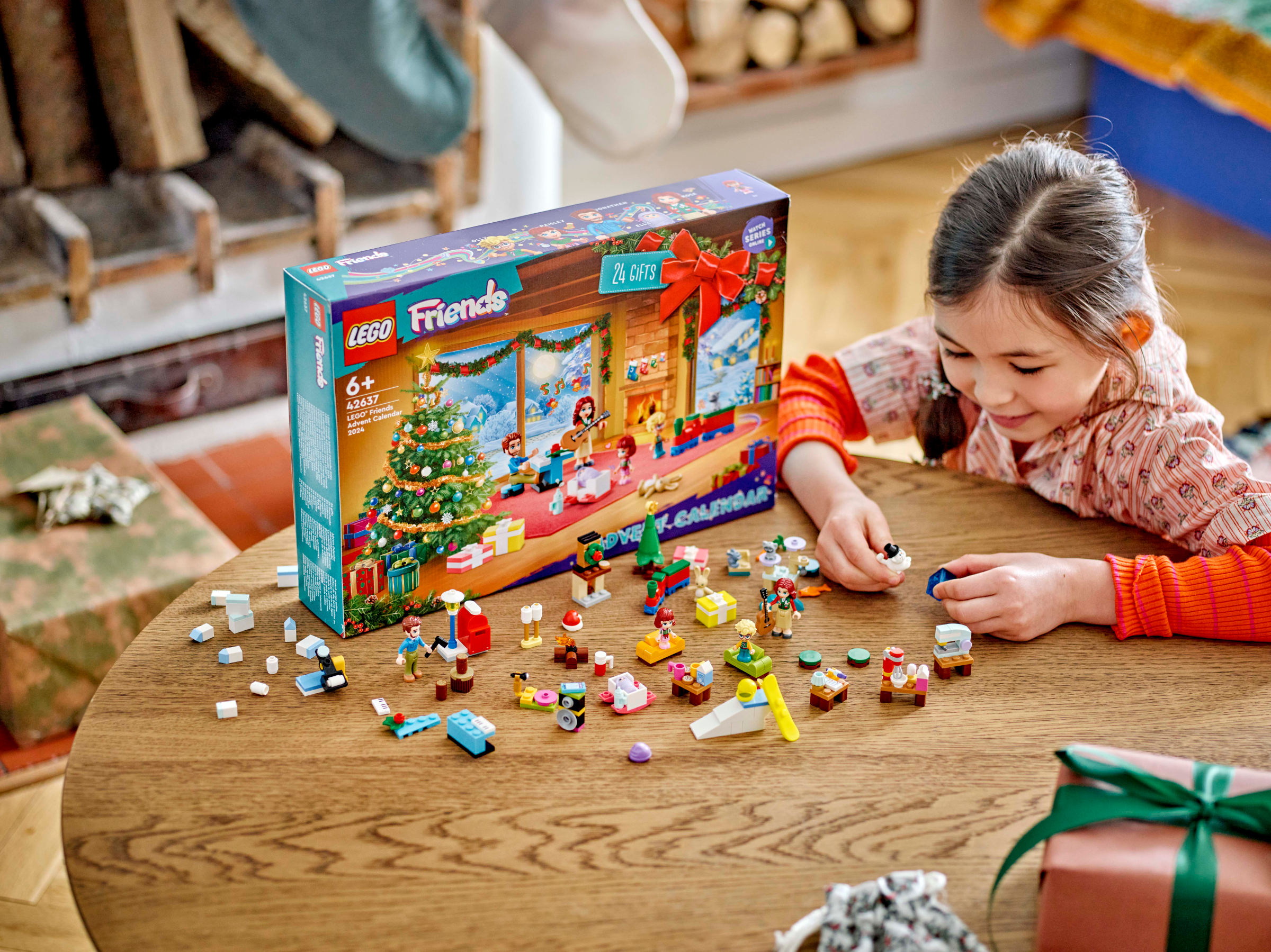 Конструктор LEGO Friends Адвент-календарь Друзья 272 дет. - фото 3