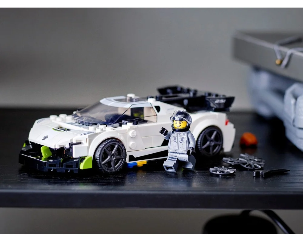 Конструктор LEGO Speed Champions 76900 275 дет. - фото 1