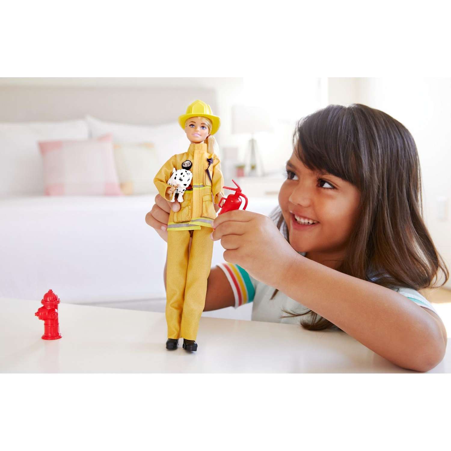 Кукла модельная Barbie GTN83 - фото 8