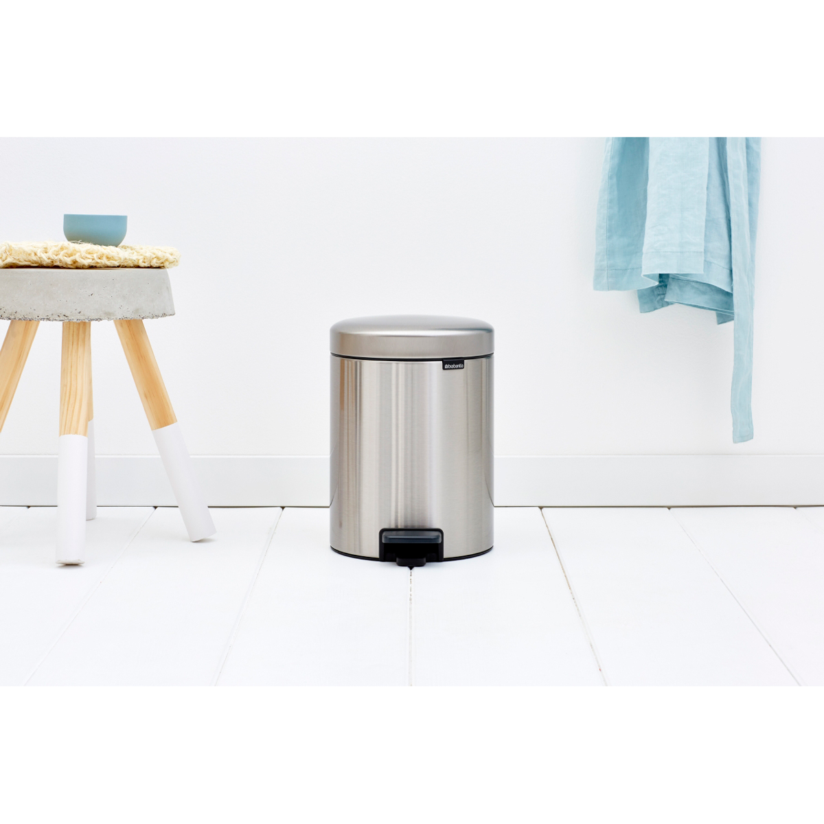Бак мусорный Brabantia NewIcon с педалью стальной матовый FPP 5л 112102 - фото 2
