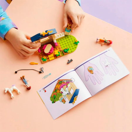 Конструктор LEGO Friends Конюшня для мытья пони блочный