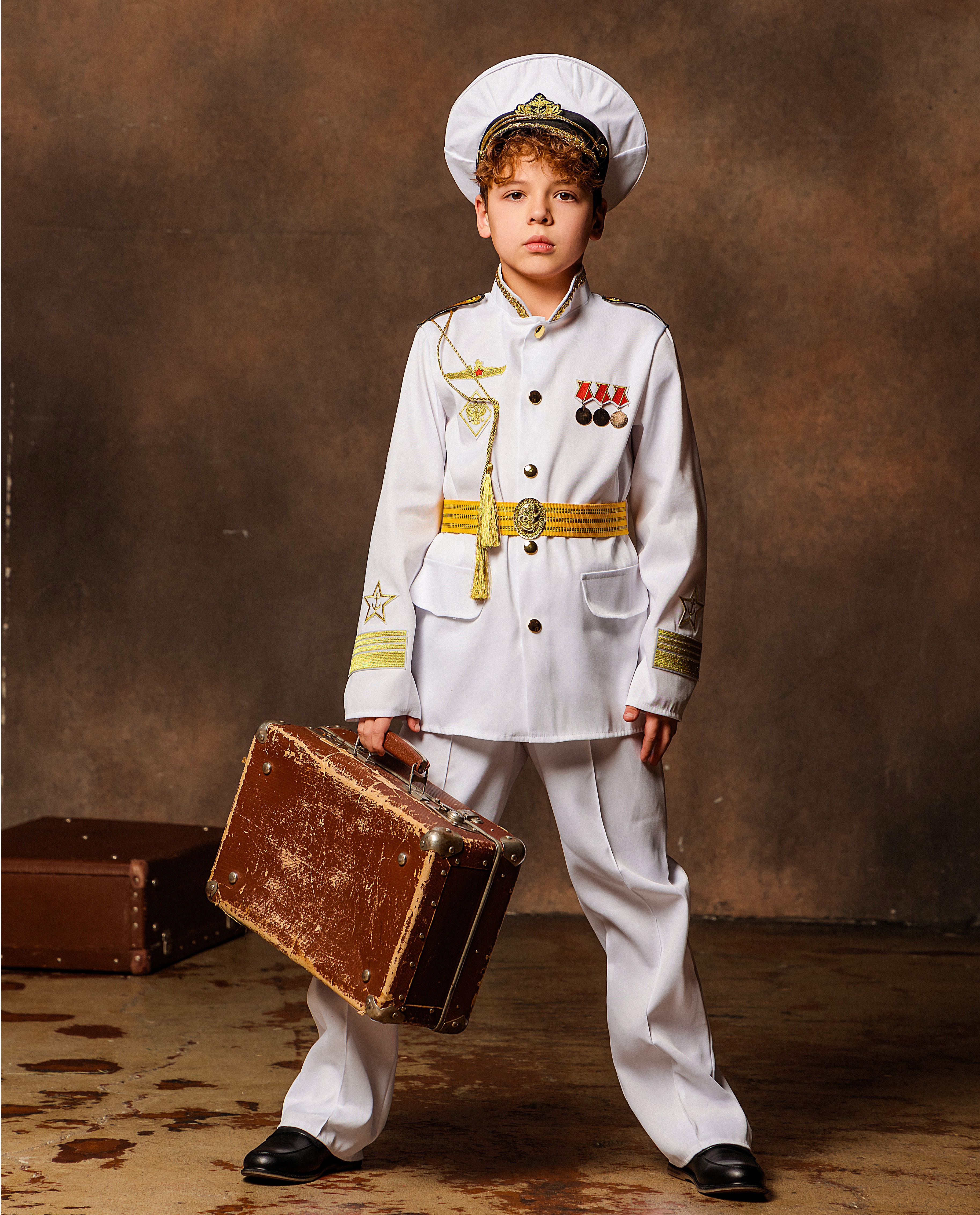Изображение товара Карнавальный костюм адмирала для мальчика белый пуговка 122 полный комплект