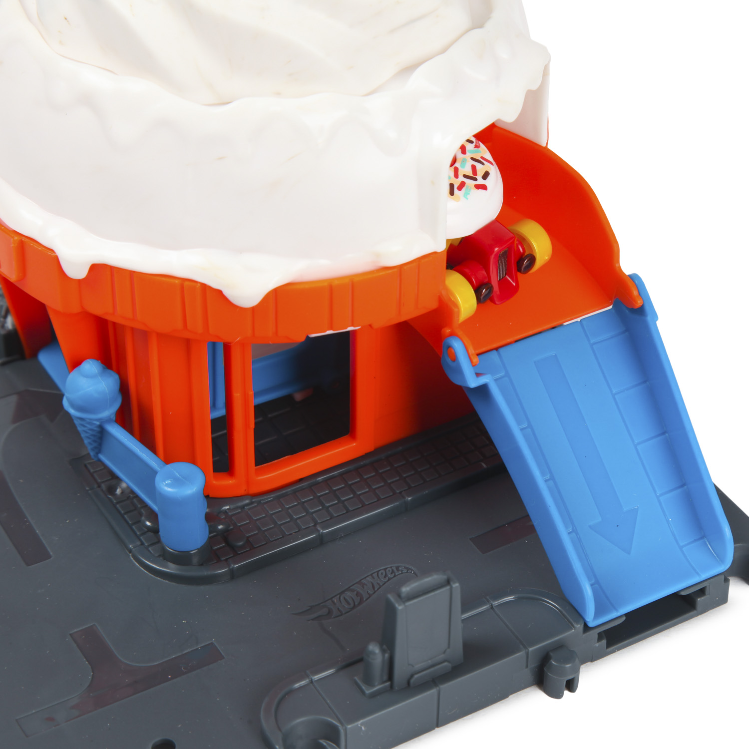 Трек Hot Wheels Ice Cream Swirl HDR24 - фото 8