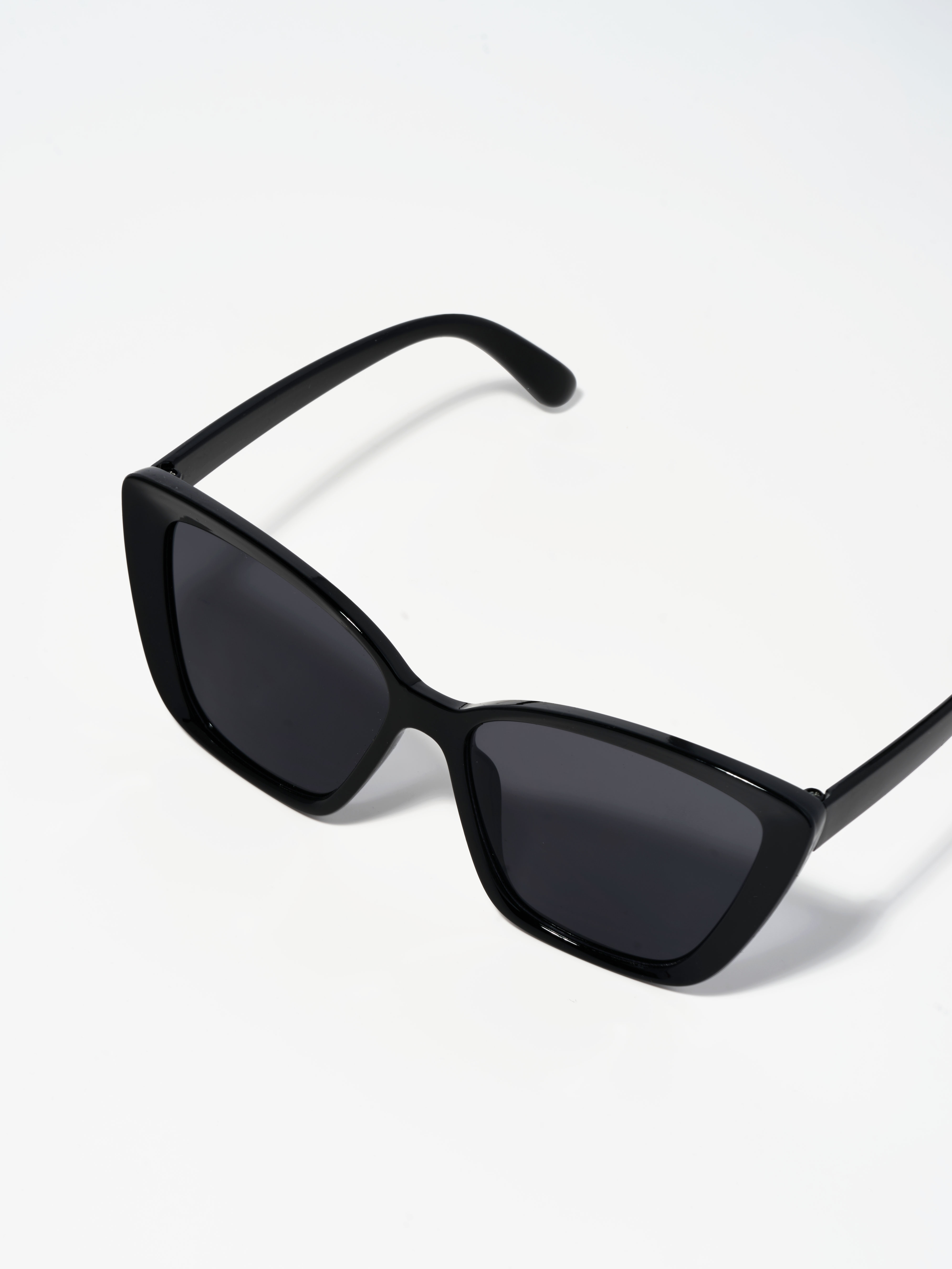 Солнцезащитные очки SUNNY GLASS O00001-3 - фото 9