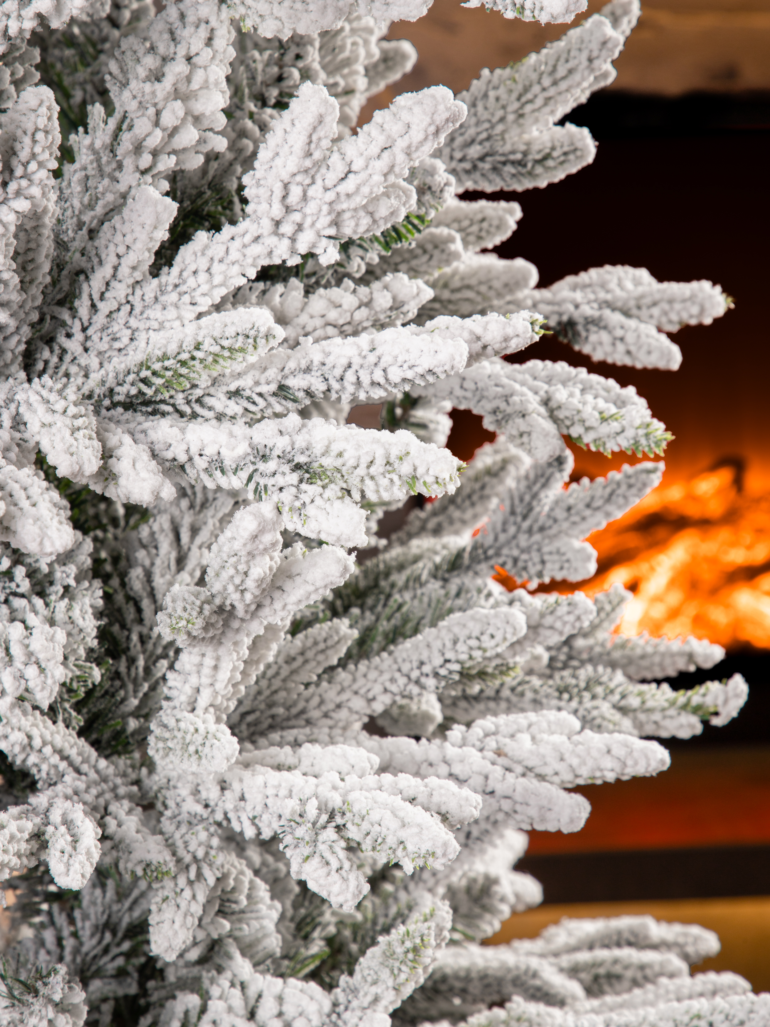 Ель домашняя заснеженная Поезд Ёлок 180 см. - фото 3