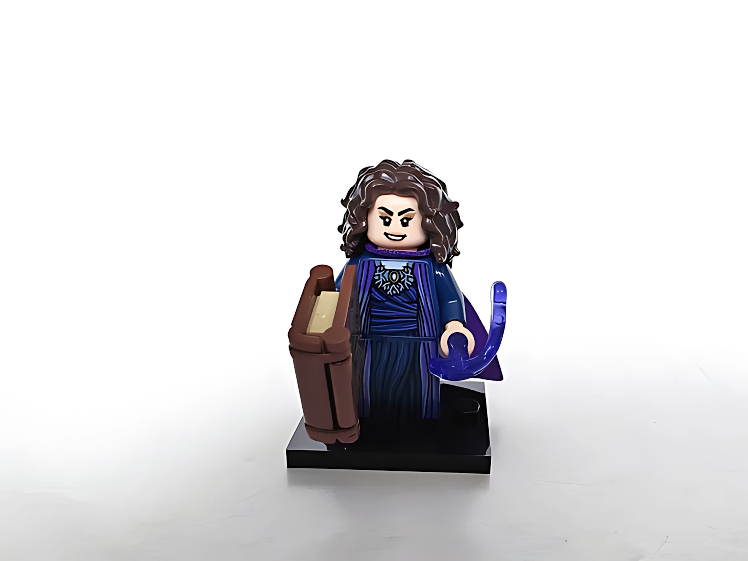 Изображение товара Фигурка LEGO Minifigures Agatha Harkness Marvel серия 2 коллекционная 2023