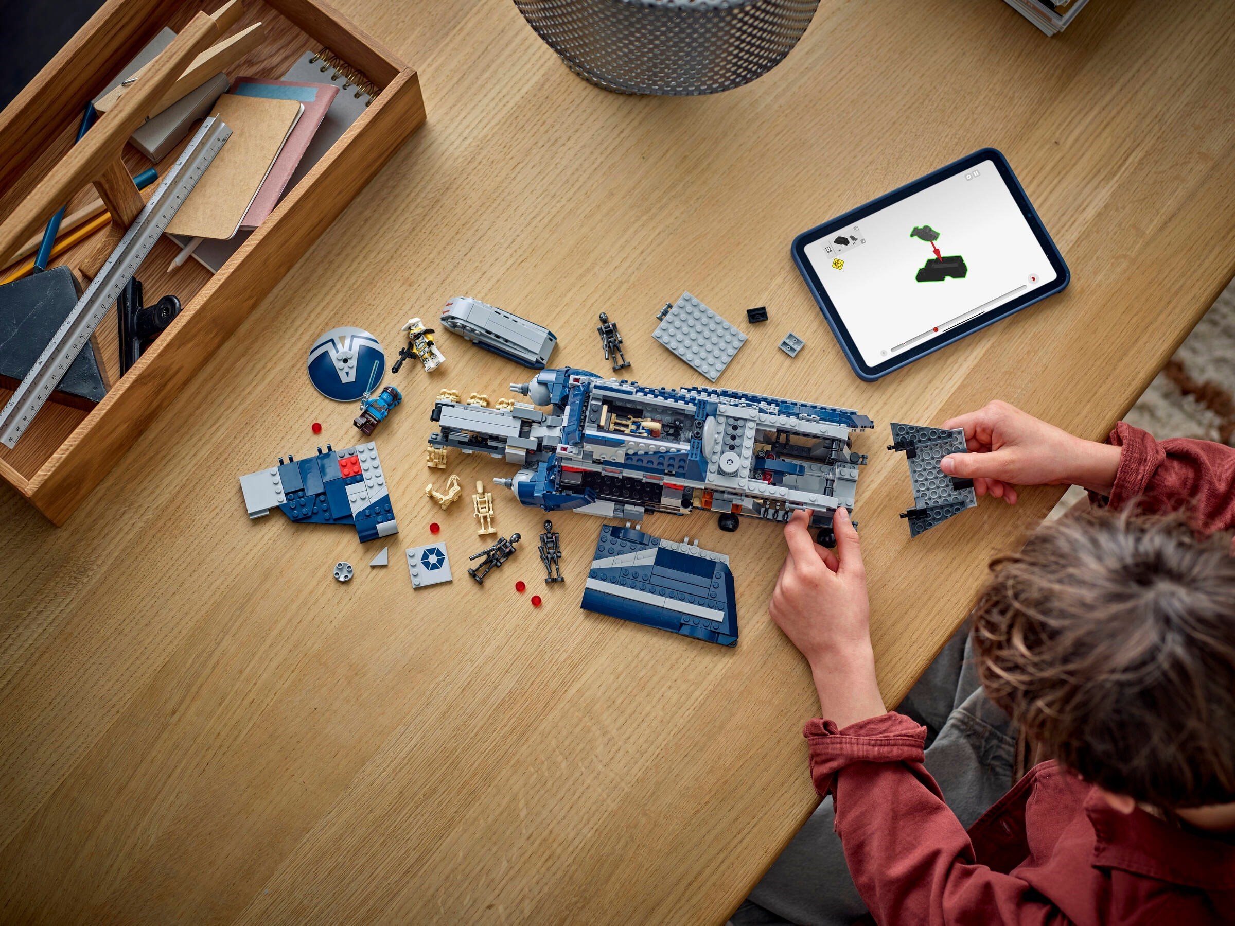 Конструктор LEGO Star Wars 75435 976 дет. - фото 3