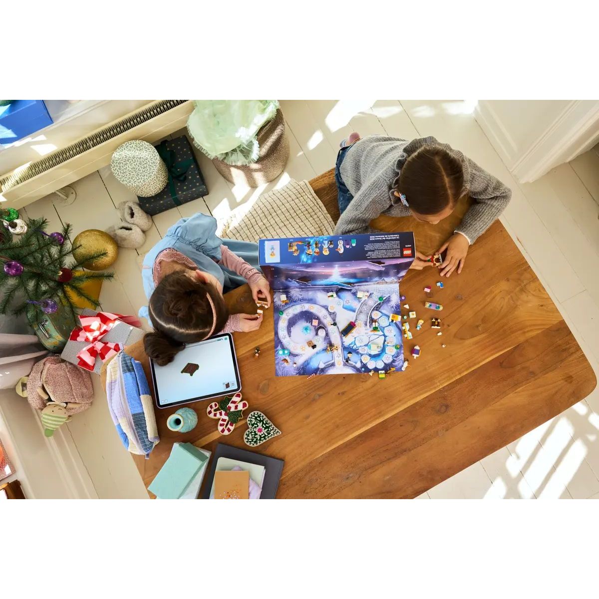 Конструктор LEGO Disney Рождественский календарь 231 дет. - фото 9