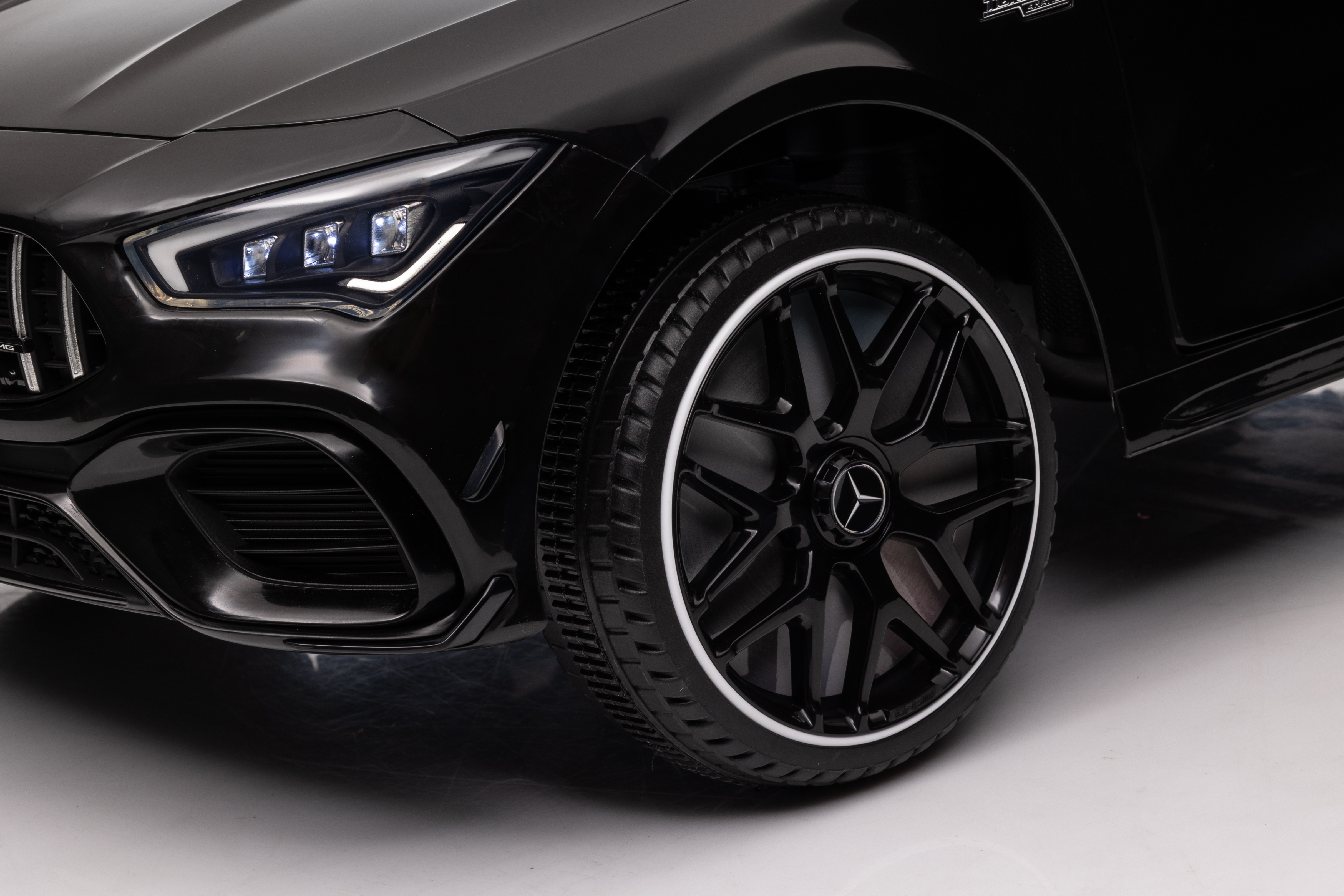 Электромобиль TOYLAND Mercedes Benz CLA45 ХМХ628 С пультом ДУ - фото 20