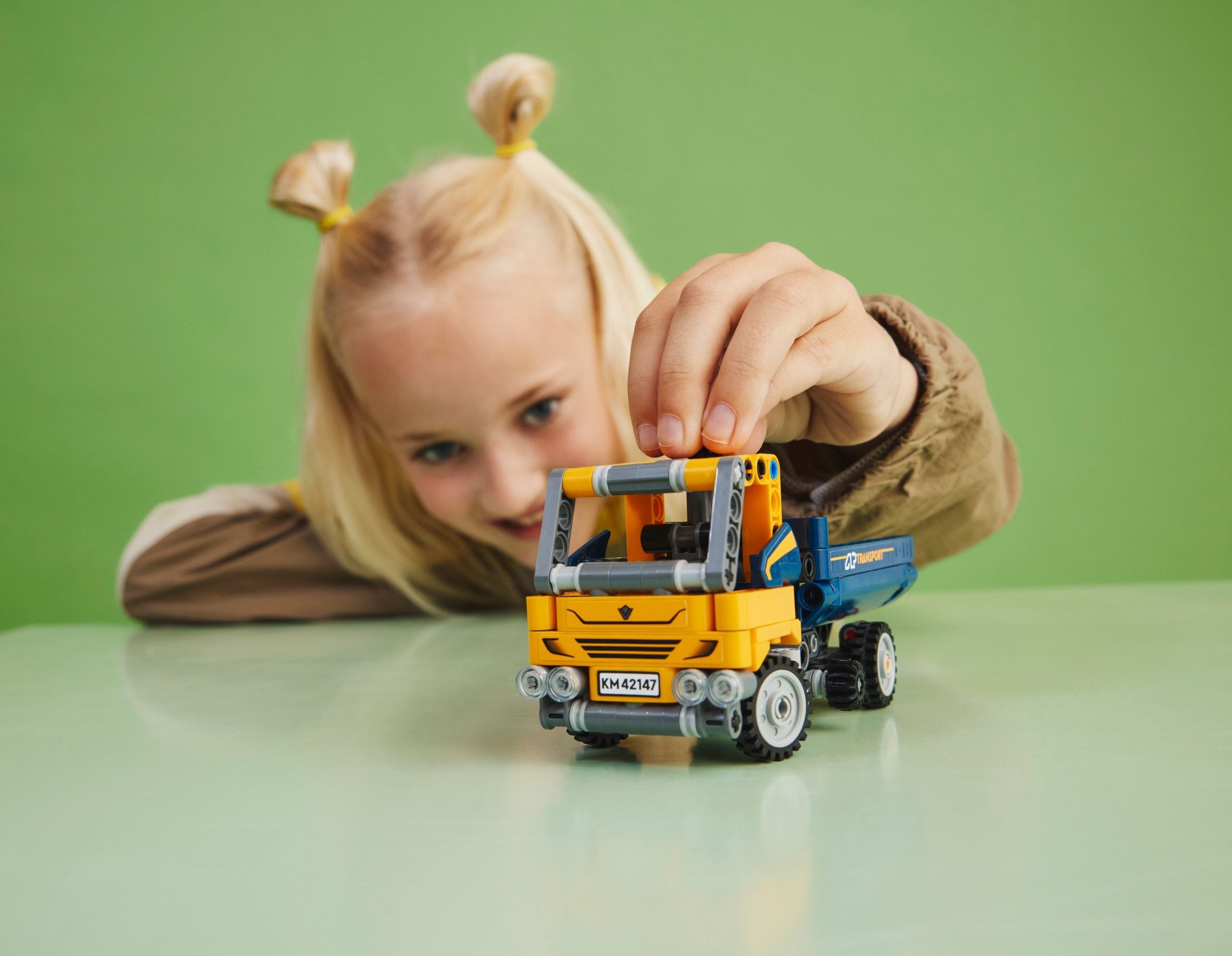 Конструктор LEGO Technic 42147 177 дет. - фото 6