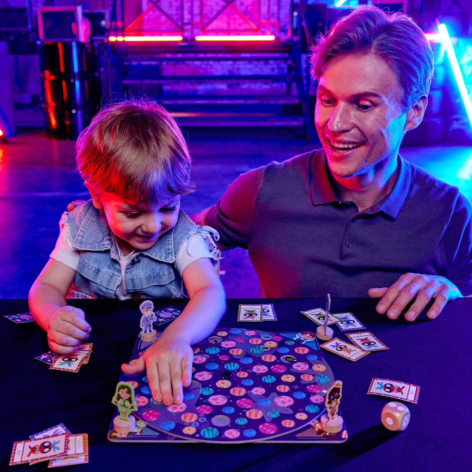 Настольная игра Hape Межгалактическая полиция - фото 8