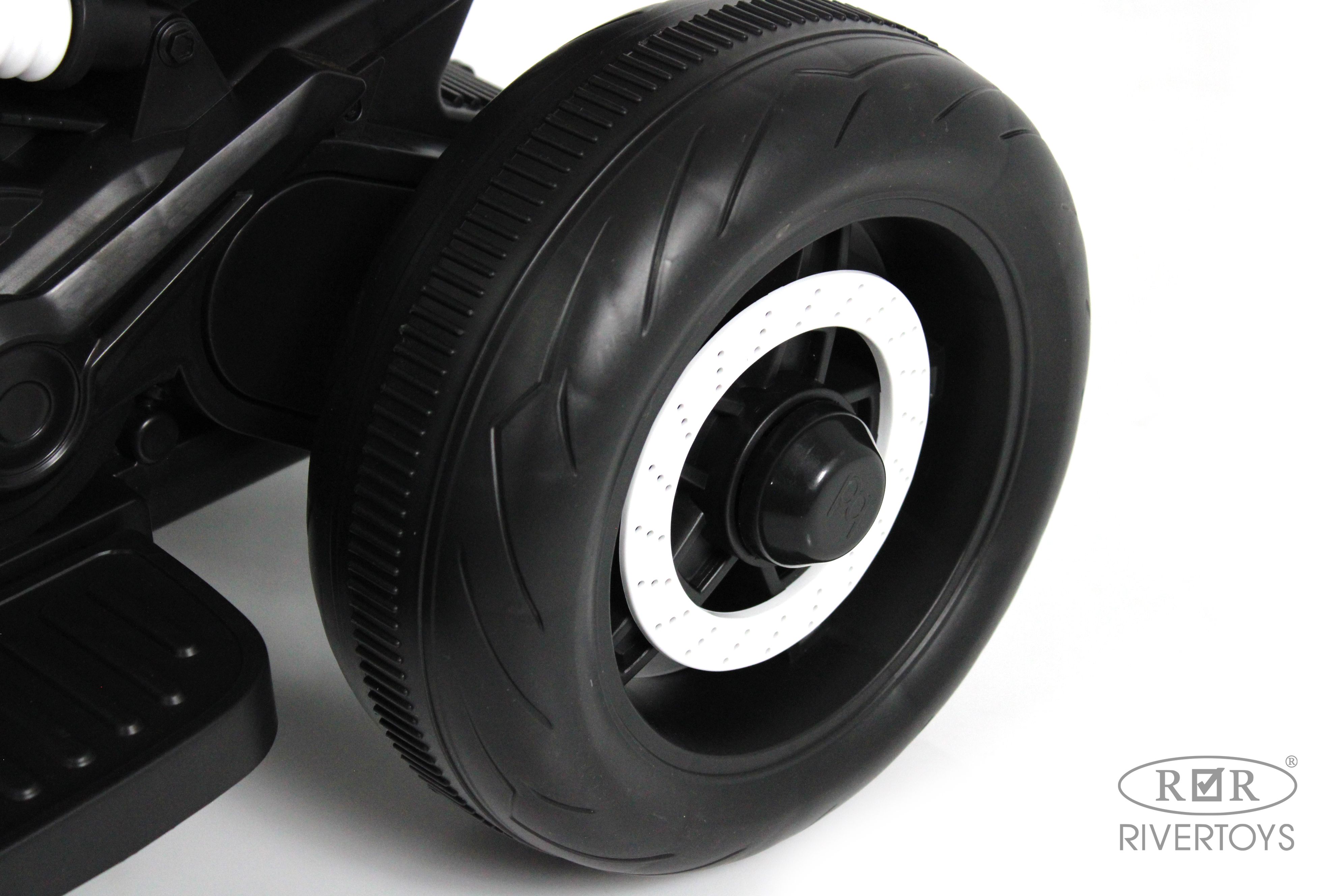 Электромобиль RIVERTOYS K002PX-A-WHITE - фото 4