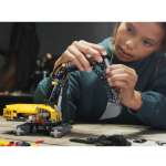 Конструктор LEGO Technic 42121 569 дет.