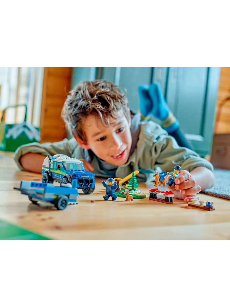 Конструктор LEGO City 197 дет. - фото 8
