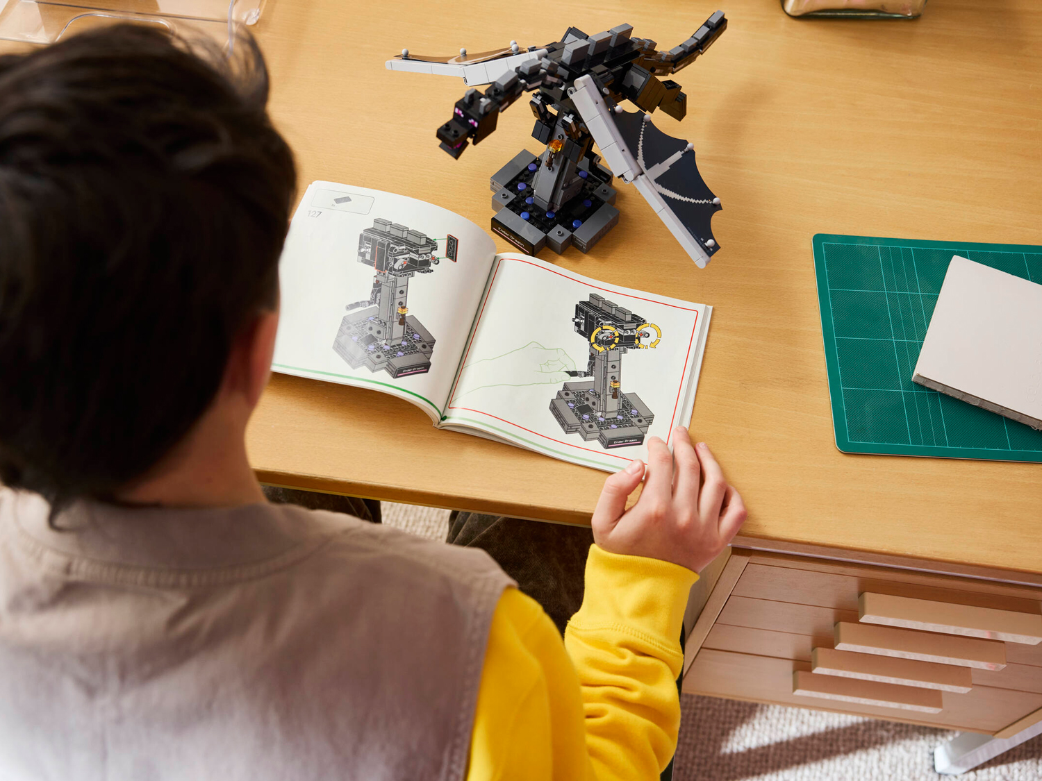 Конструктор LEGO Minecraft Эндер 710 дет. - фото 17