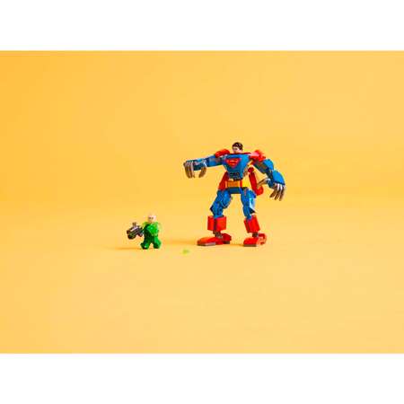 Конструктор LEGO DC Super Heroes Супермен против Лекса Лютера блочный