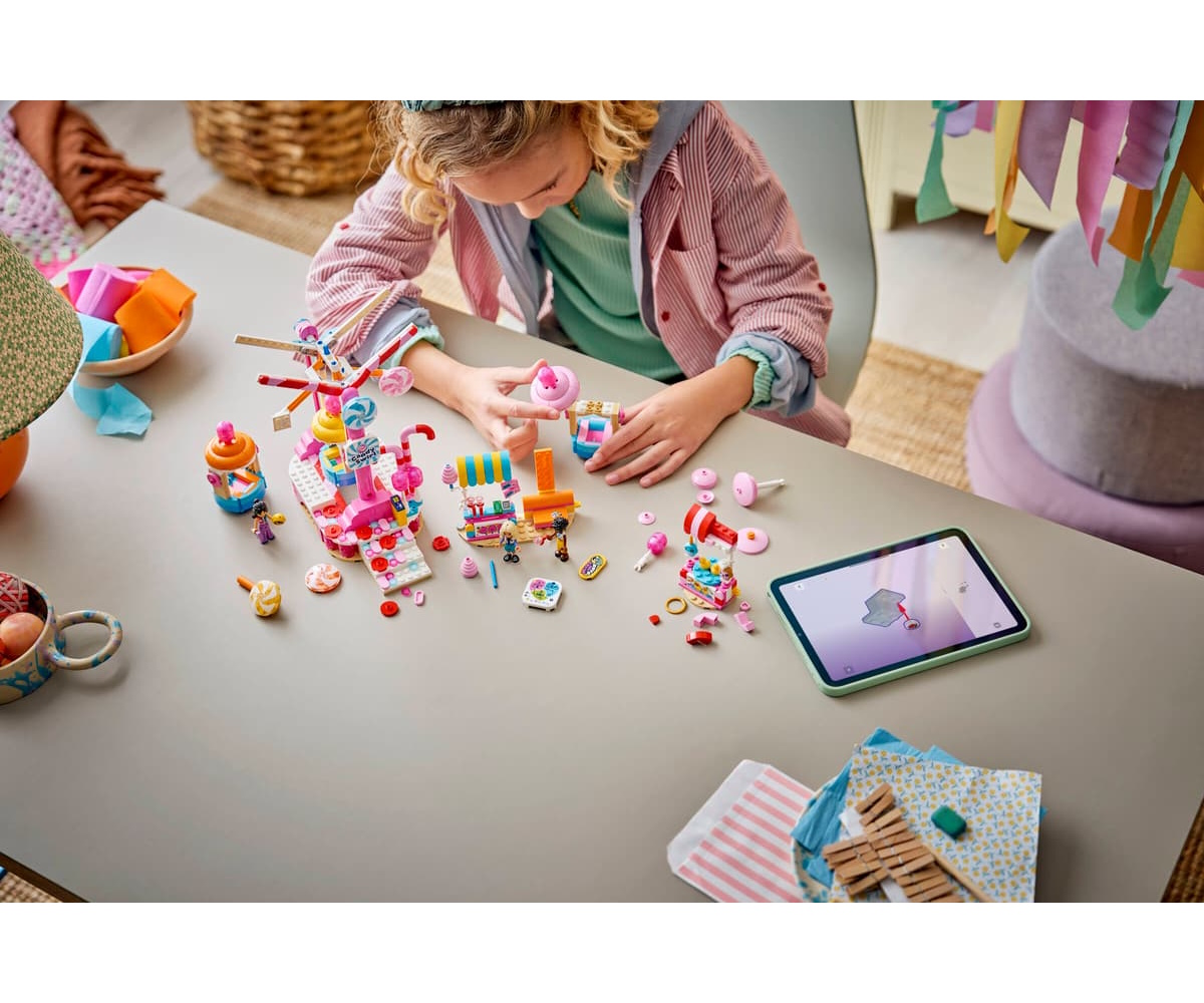 Конструктор LEGO Friends Конфеты и кексы 602 дет. - фото 15