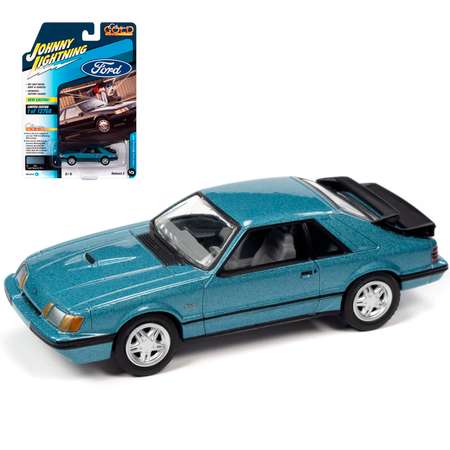 Автомобиль Johnny Lightning 1:64