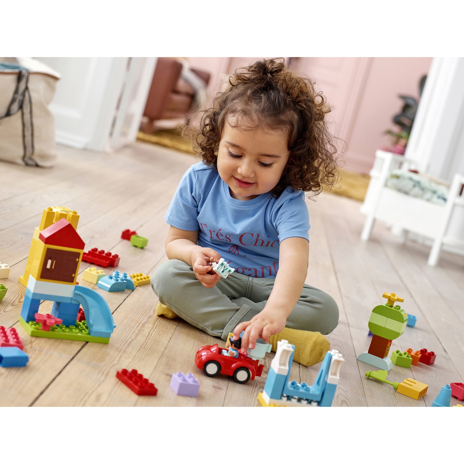 Конструктор LEGO DUPLO Коробка с кубиками 85 дет. - фото 18