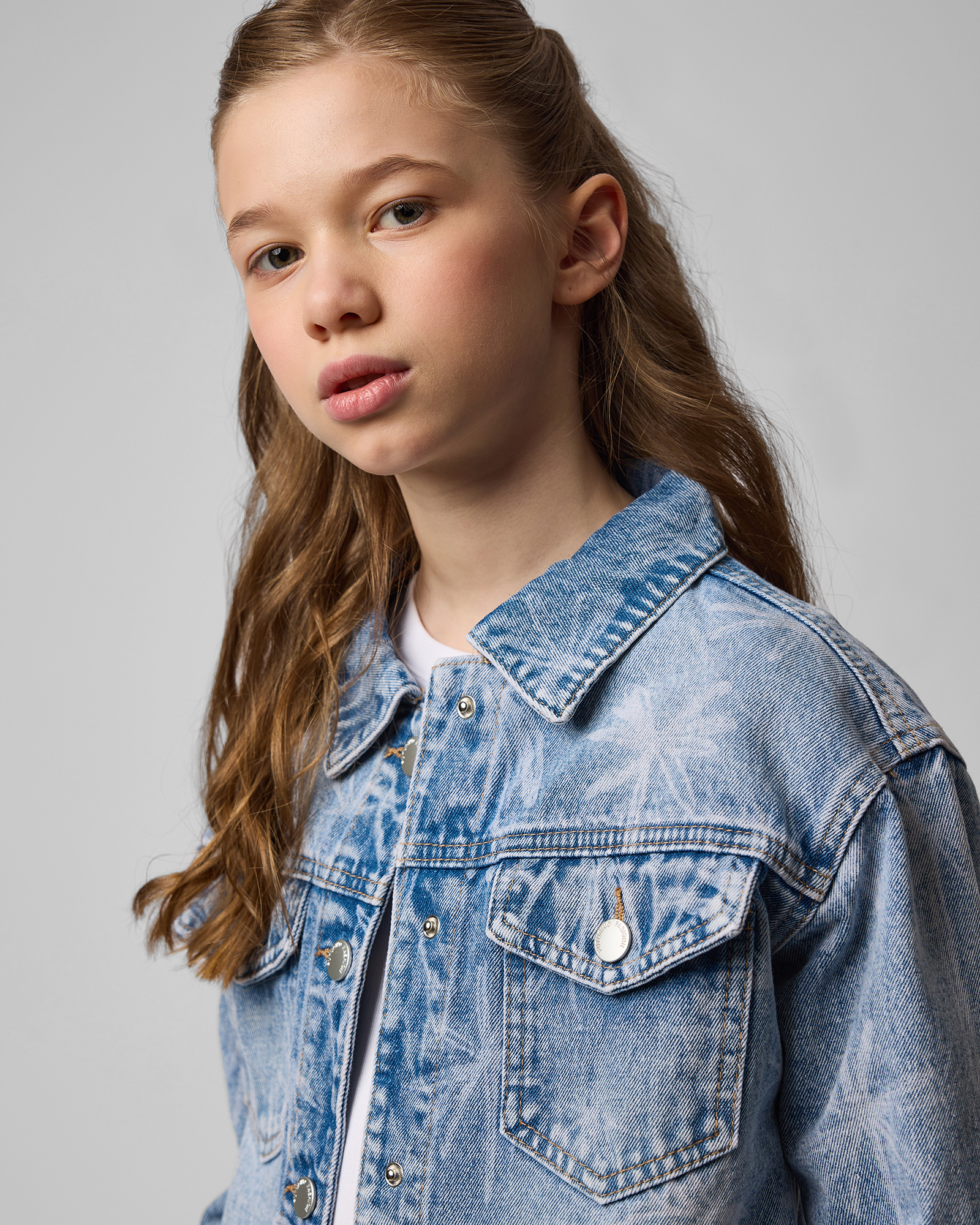 Джинсовая куртка Futurino Fashion S25FF-2GD35tg-55 - фото 7