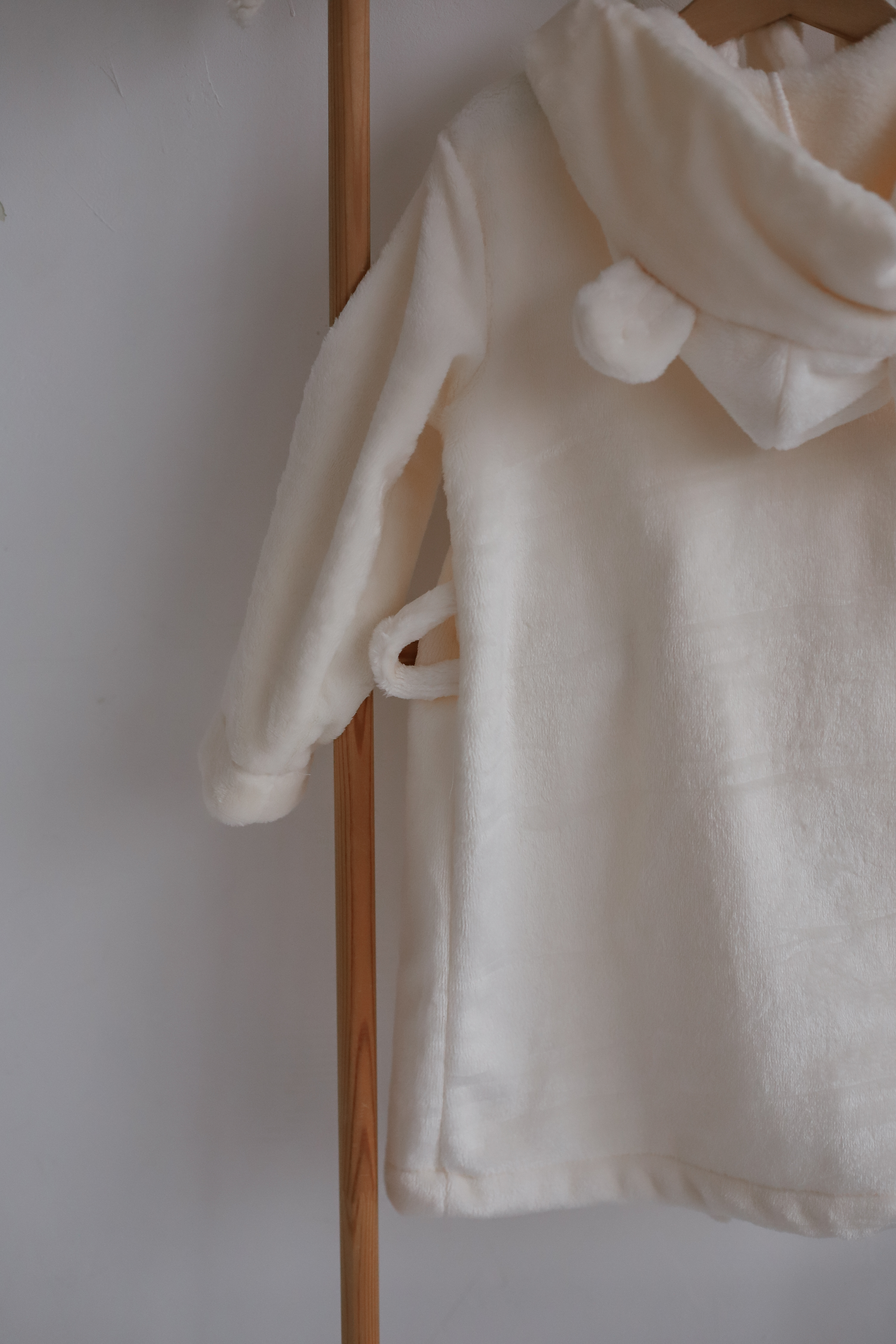 Халат Hello,Bunny halatplychmicha/молочный - фото 4