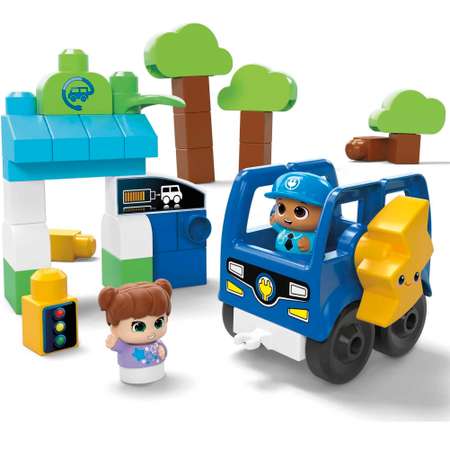 Конструктор Mega Bloks Green Town Charge and Go Bus блочный