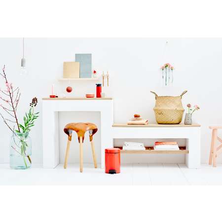 Бак мусорный Brabantia NewIcon с педалью красный 3л 112140