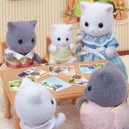 Фигурка Sylvanian Families Персидский котенок