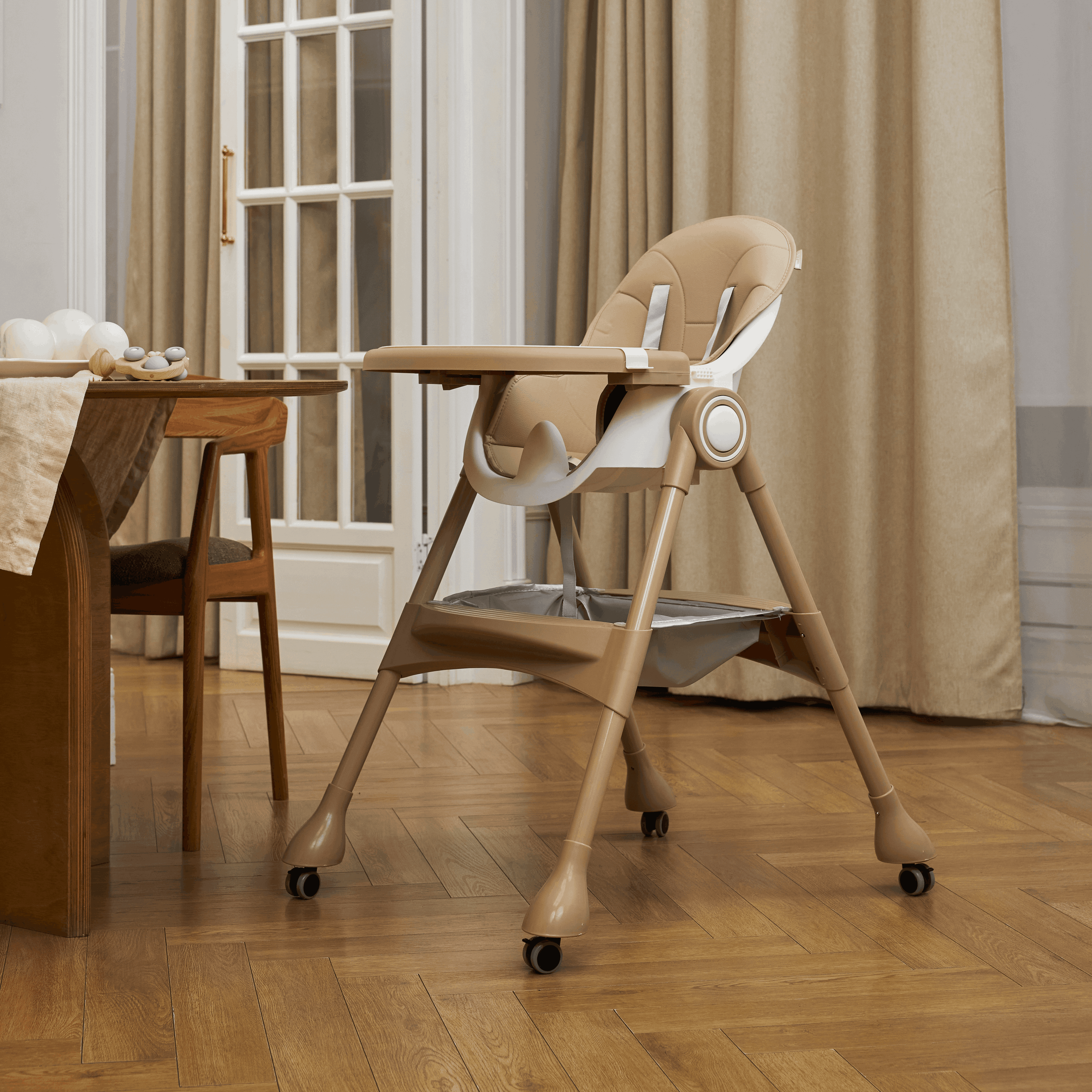 Стульчик для кормления UNIX Kids Classic бежевый - фото 18