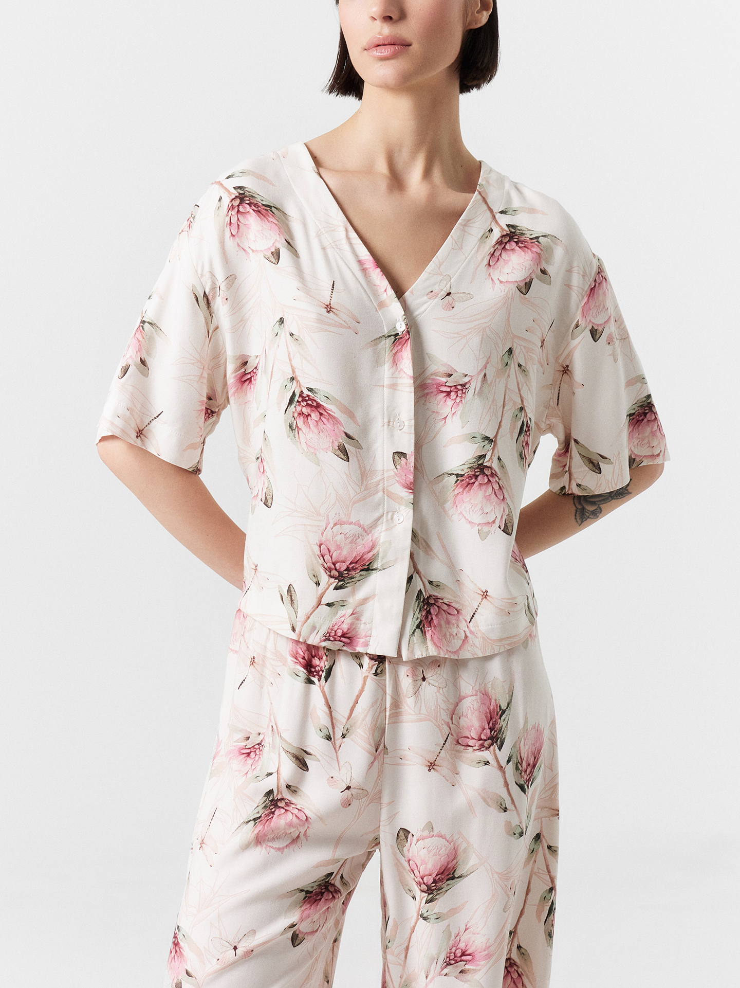 Пижама Mark Formelle (Марк Формэль) 592494-1/протеи на св.молочном - фото 6