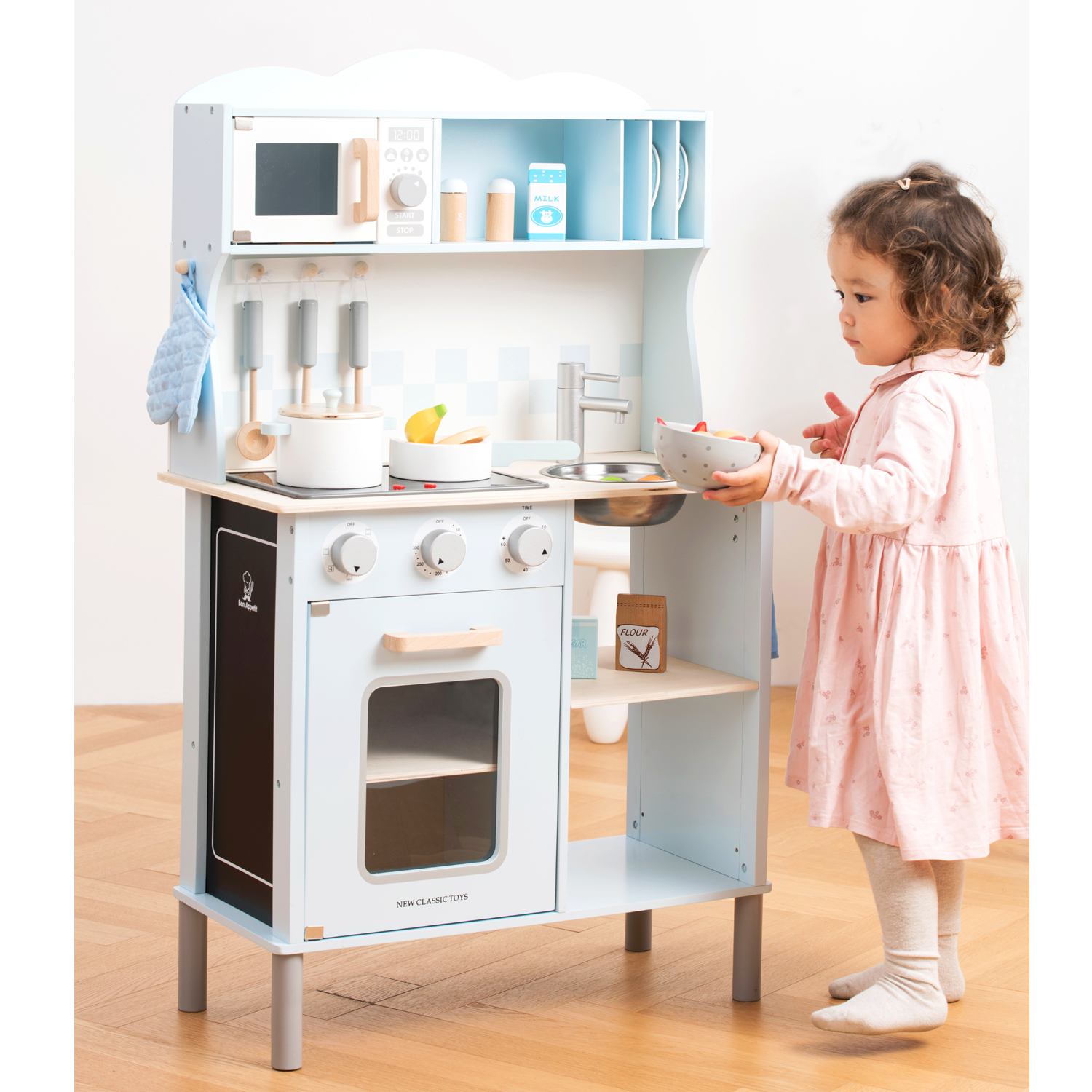 Игрушечная кухня New Classic Toys - фото 10