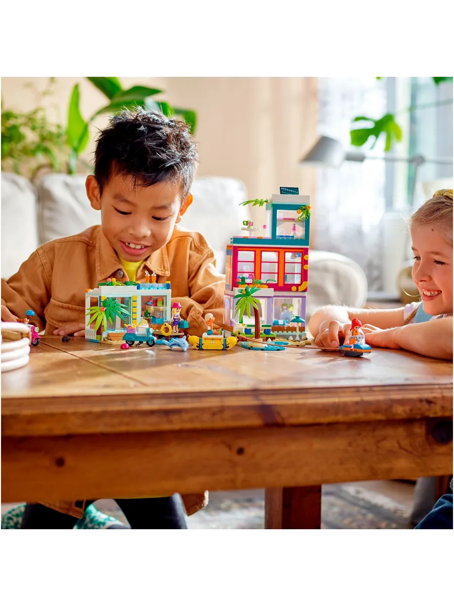 Конструктор LEGO Friends 686 дет. - фото 10