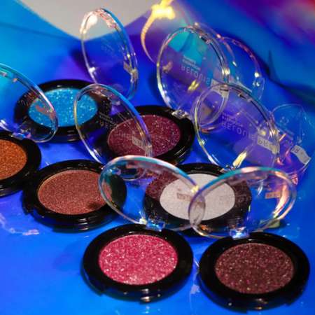 Тени для век RELOUIS pro eyeshadow sparkle тон 03 candy pink 2.9г