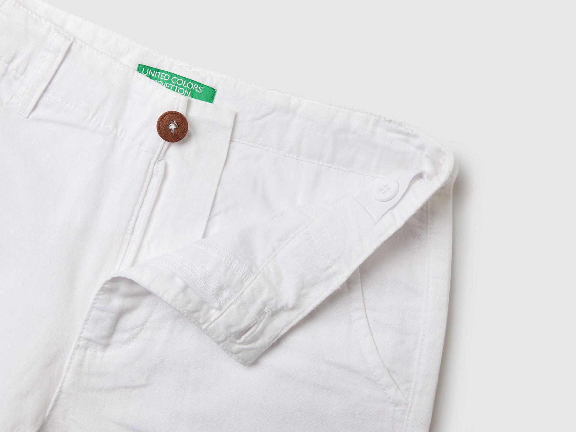 Шорты United Colors of Benetton 23P_4BE7C901E_101 - фото 3