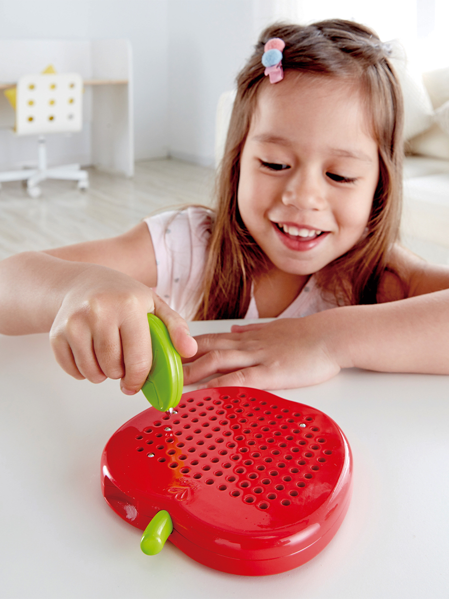 Настольная игра Hape Магнитная доска - фото 1