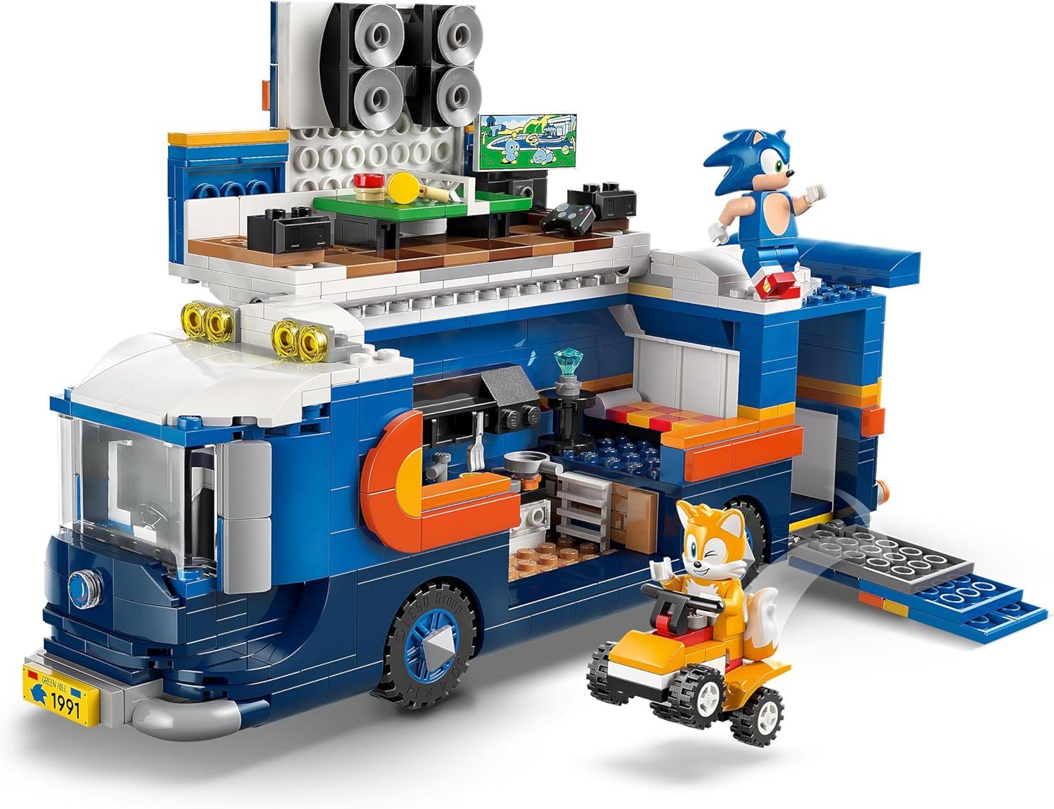 Конструктор LEGO Sonic the Hedgehog Грузовик 747 дет. - фото 2