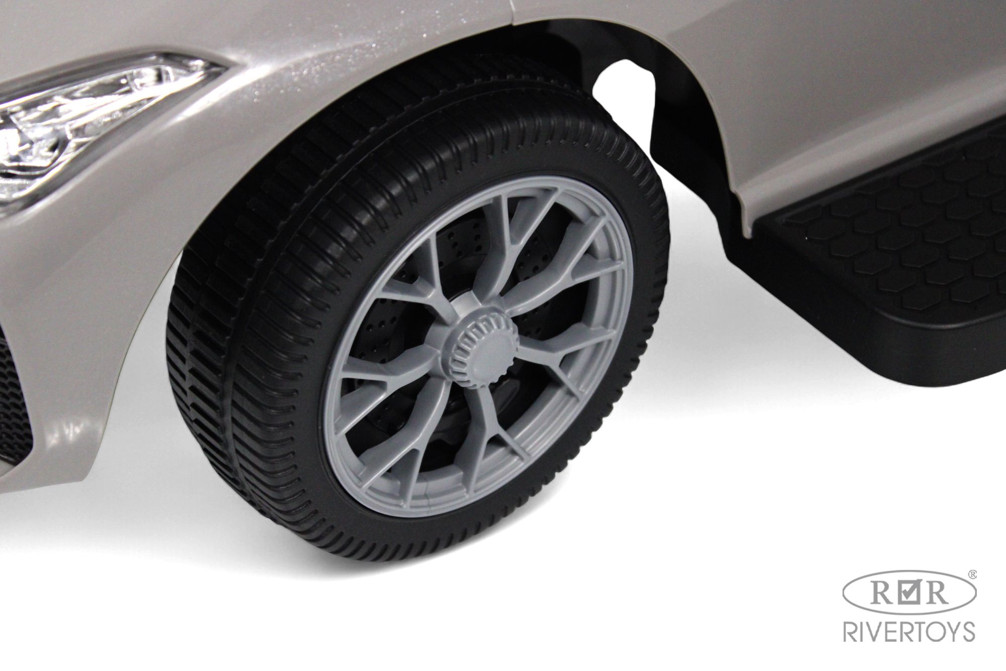 Каталка RIVERTOYS Z005ZZ-B-GREY серый - фото 6