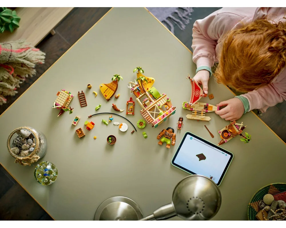 Конструктор LEGO Disney 43258 572 дет. - фото 5