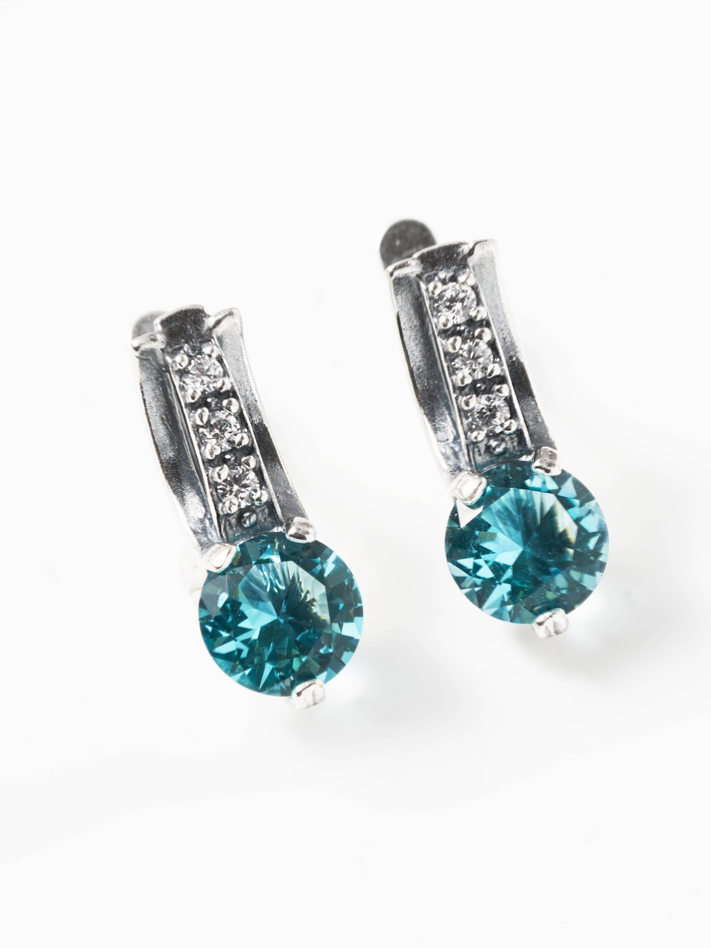 Серьги Shine and Beauty 80165-309-с-голубойтопаз - фото 7