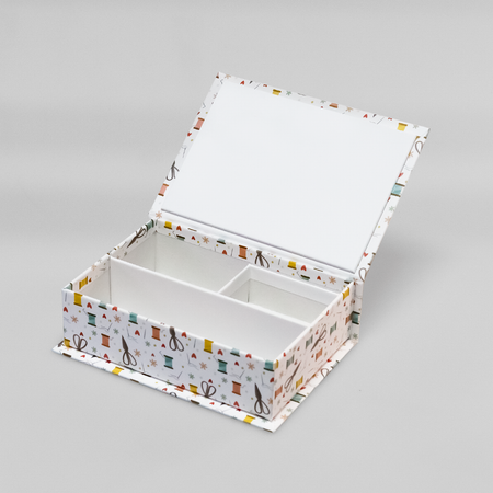Шкатулка для рукоделия Cartonnage маленькая 170 x 120 x50 мм Ножницы белый