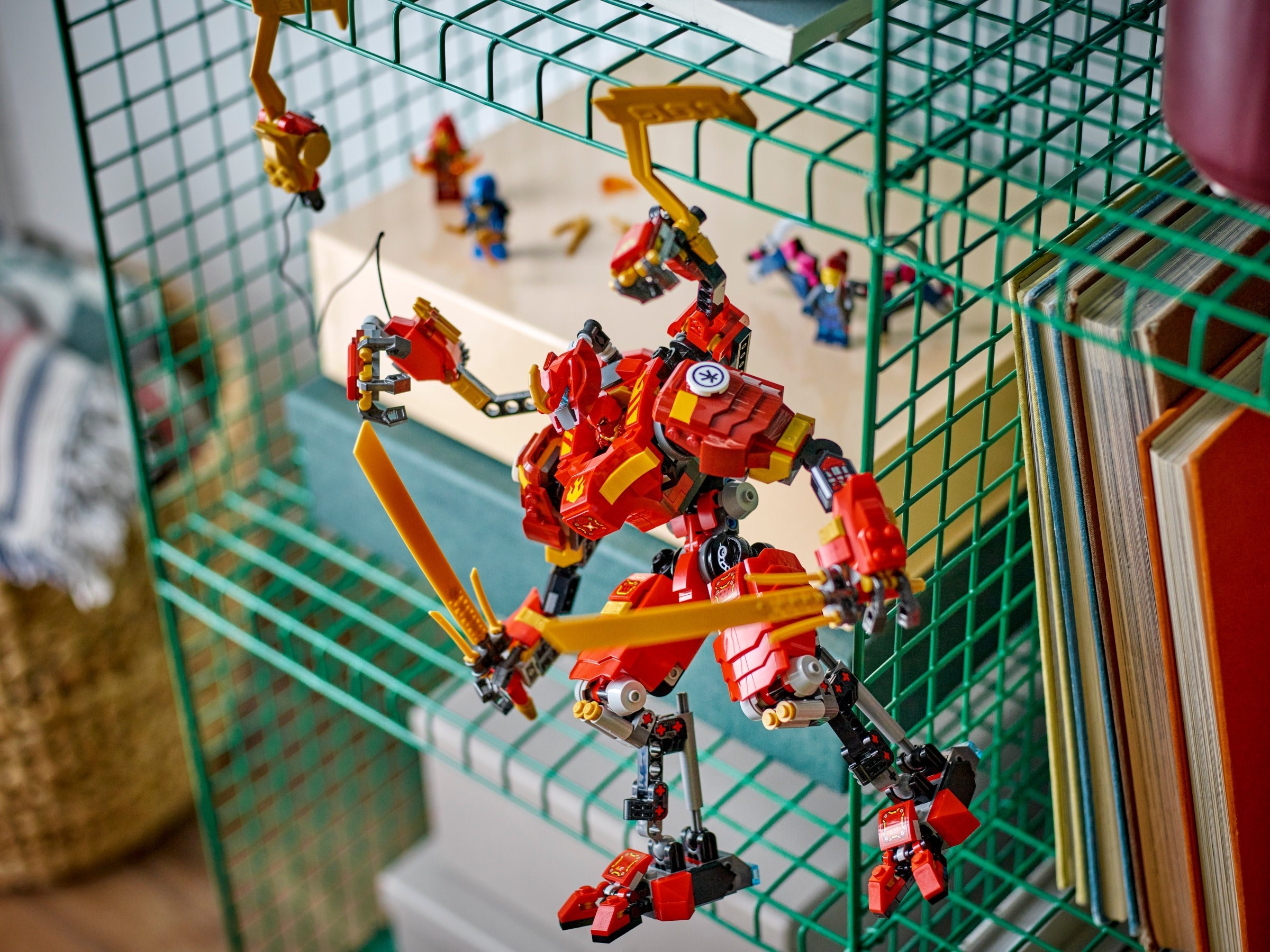 Конструктор LEGO NINJAGO 71812 623 дет. - фото 8