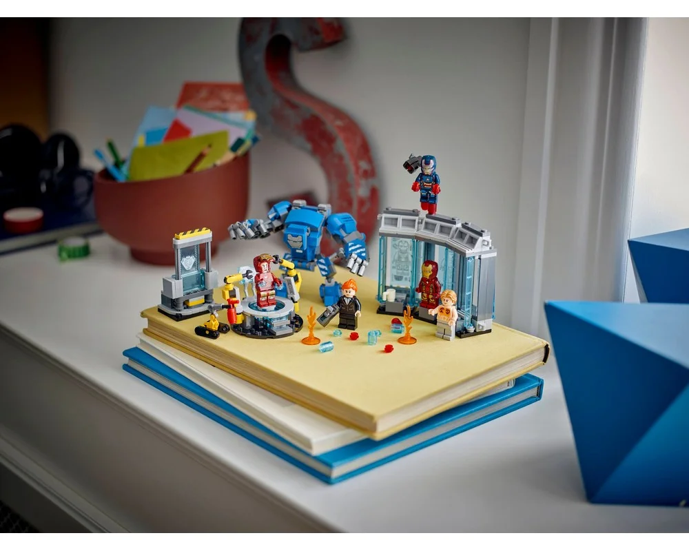 Конструктор LEGO Marvel Super Heroes 76315 384 дет. - фото 11