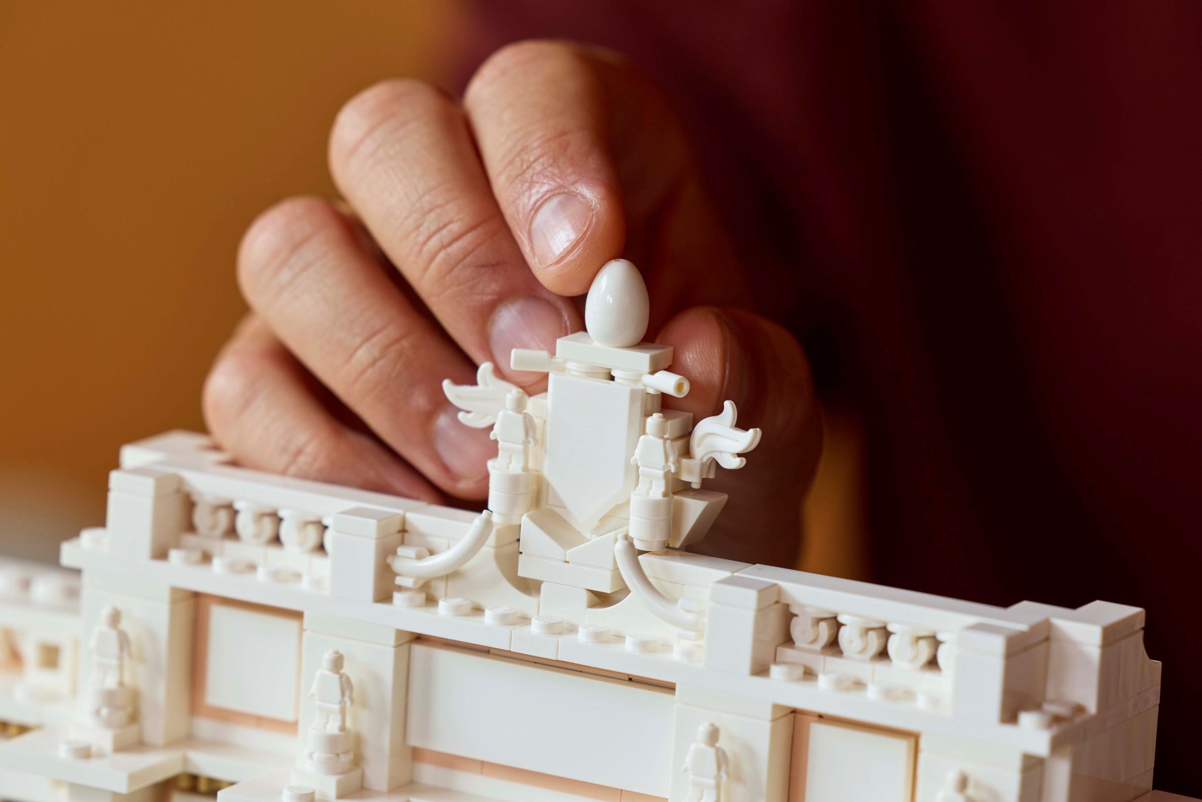 Конструктор LEGO Architecture 21062 1880 дет. - фото 3