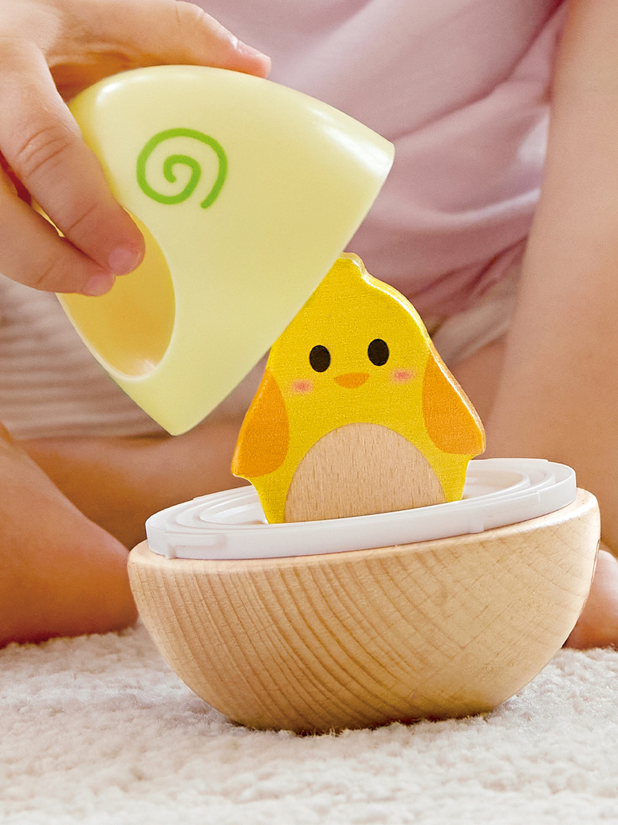 Игрушка Hape неваляшка Домик для цыпленка - фото 5