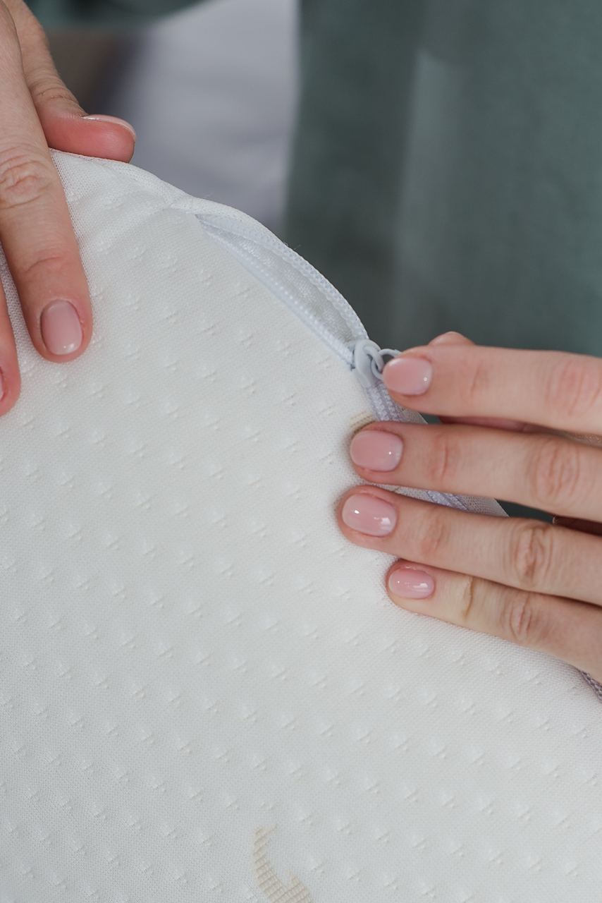 Анатомическая подушка Asvetida Light 50*70 c эффектом памяти Memory Foam - фото 11